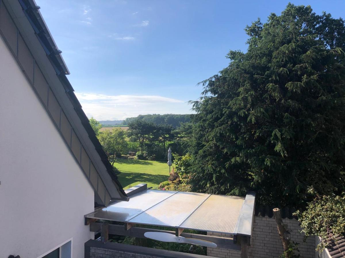 Appartamento Ferne Und Weite Im Sauerland Blick Ueber Das Ruhrtal Barge Esterno foto